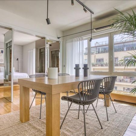 アテネSunny Luxury Loft,Stunning Acropolis View, Jacuzziアパートメント エクステリア 写真