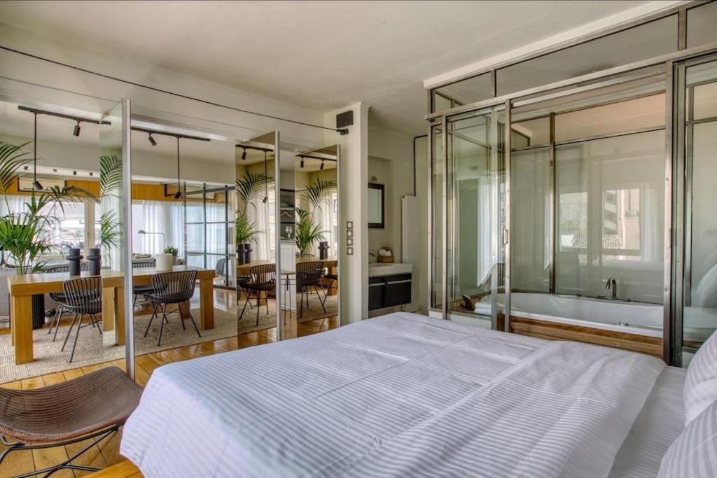 アテネSunny Luxury Loft,Stunning Acropolis View, Jacuzziアパートメント エクステリア 写真