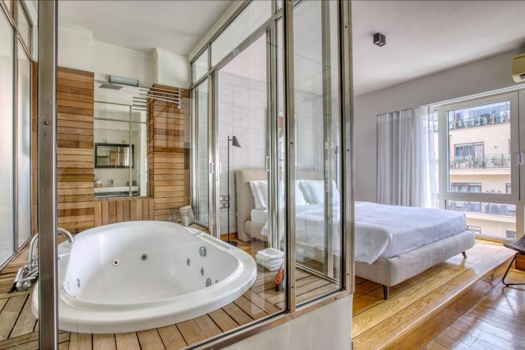アテネSunny Luxury Loft,Stunning Acropolis View, Jacuzziアパートメント エクステリア 写真