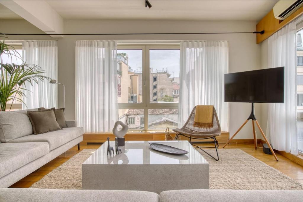 アテネSunny Luxury Loft,Stunning Acropolis View, Jacuzziアパートメント エクステリア 写真
